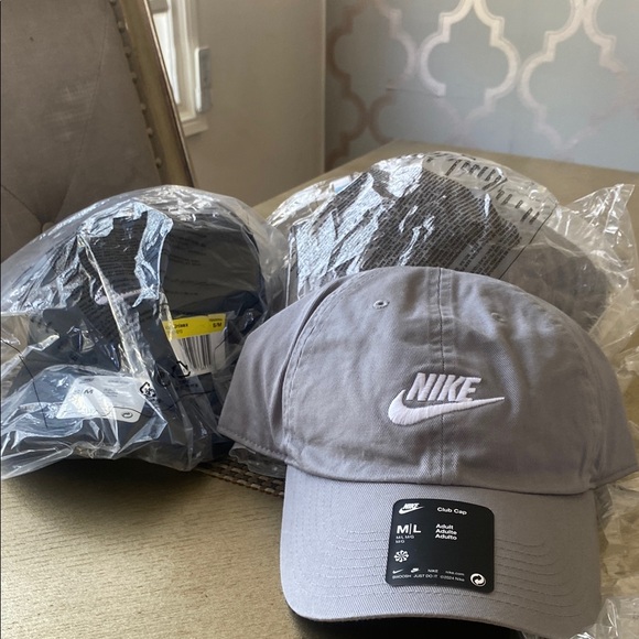 Nike Gray Club Cap - Picture 1 of 6